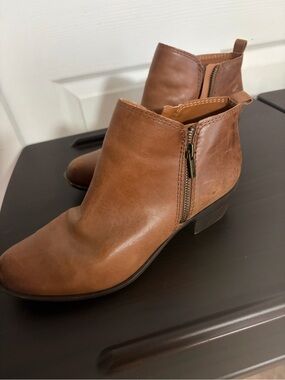 Lucky Brand Cognac Brown Leather Side-Zip Ankle Booties